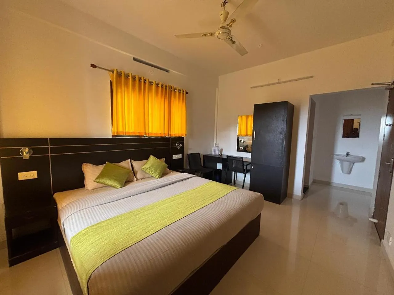 Breezevalley Resort Munnar