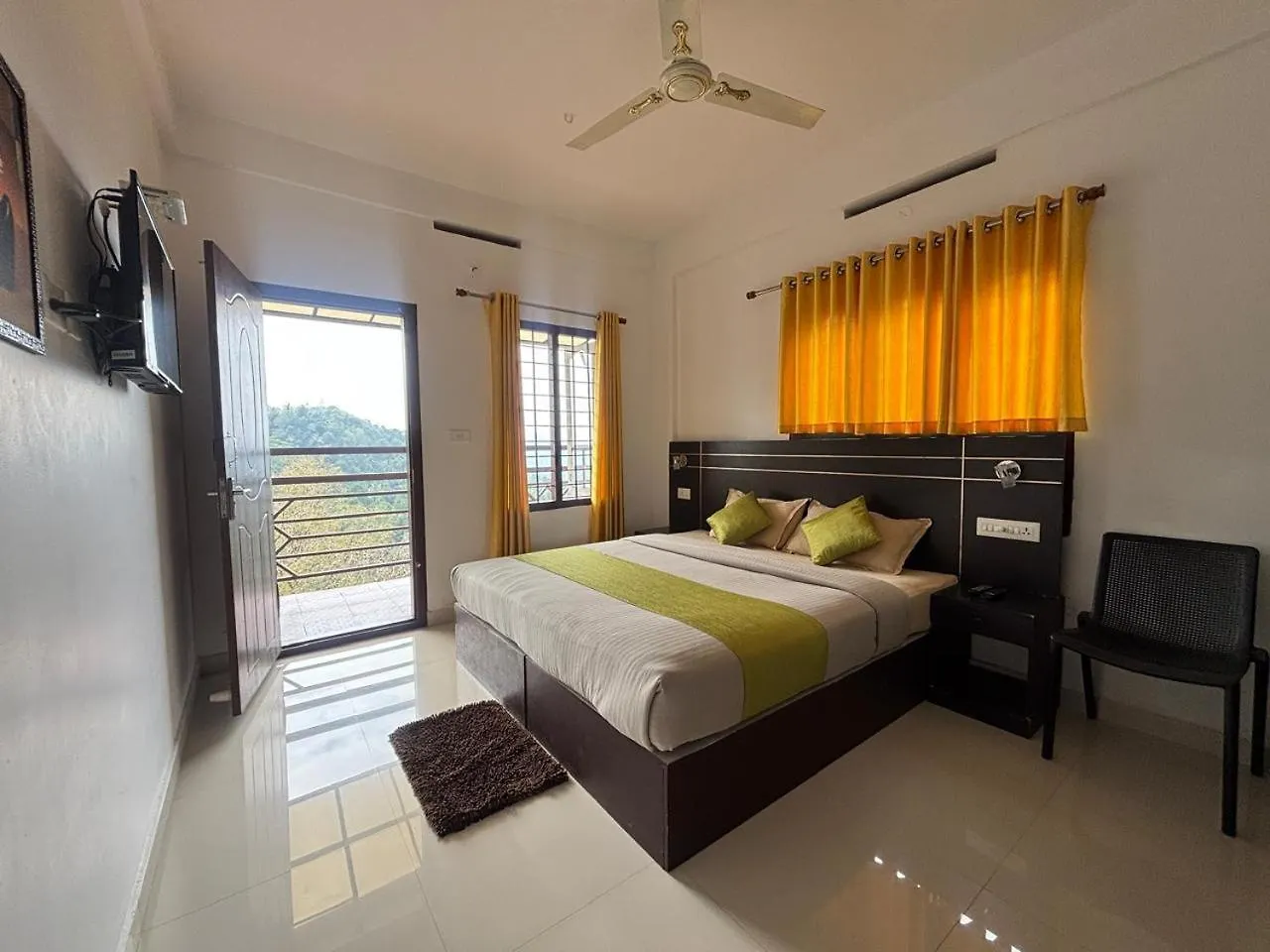 *** Hotel Breezevalley Resort Munnar India