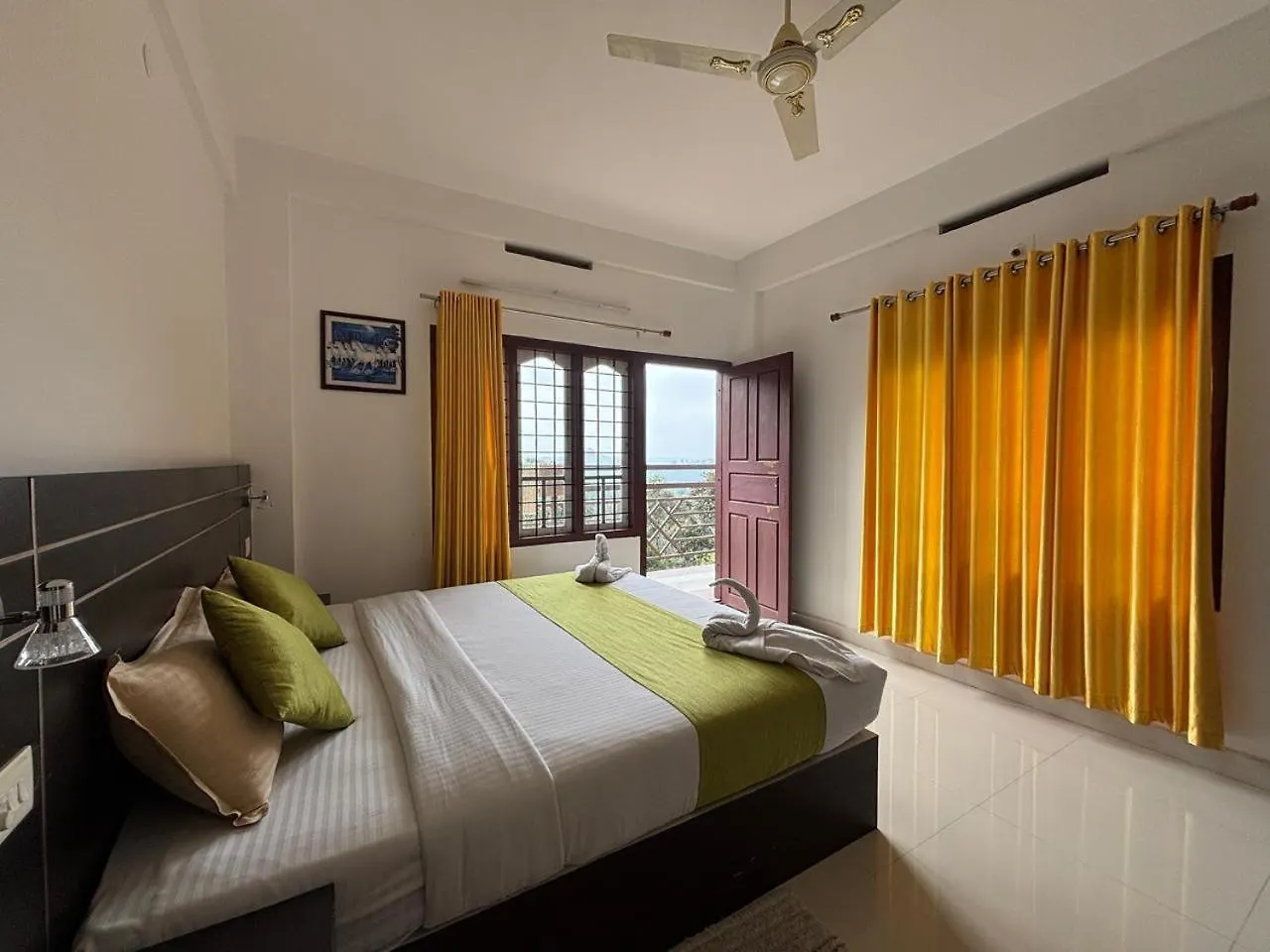 Hotel Breezevalley Resort Munnar